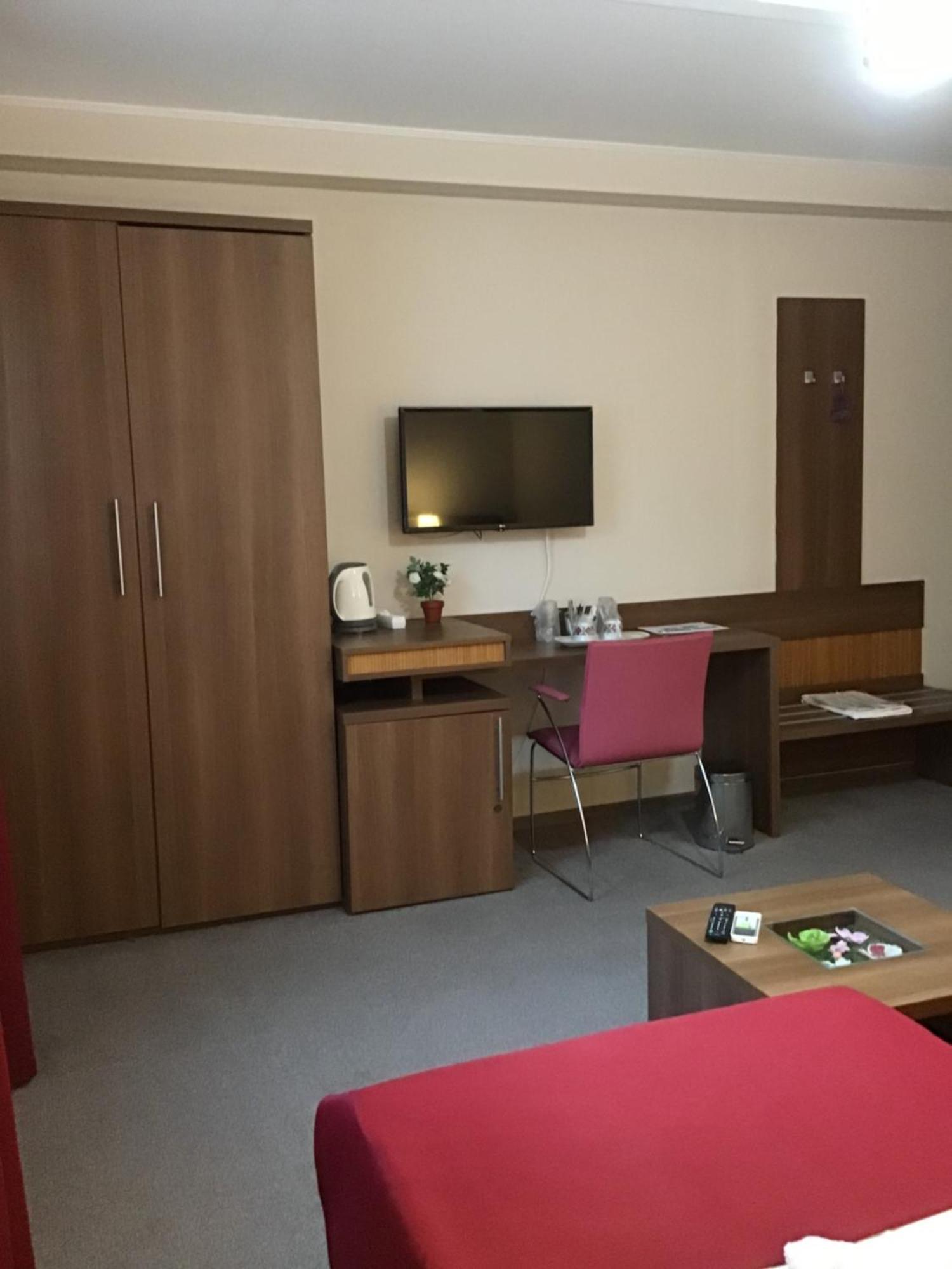 Rora Rose Hotel Bucharest Luaran gambar